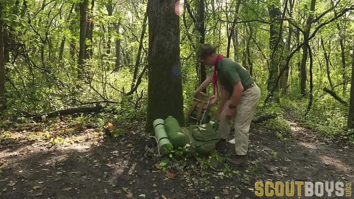The trail (Scott & Ethan)