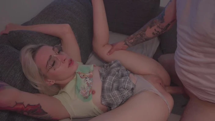 Stupid Blonde Fucks Her Sisters Boyfriend In Anal - 2160p