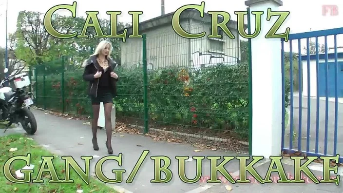 French-Bukkake.com: Cali Cruz - Gang - Bukkake (2014) HD