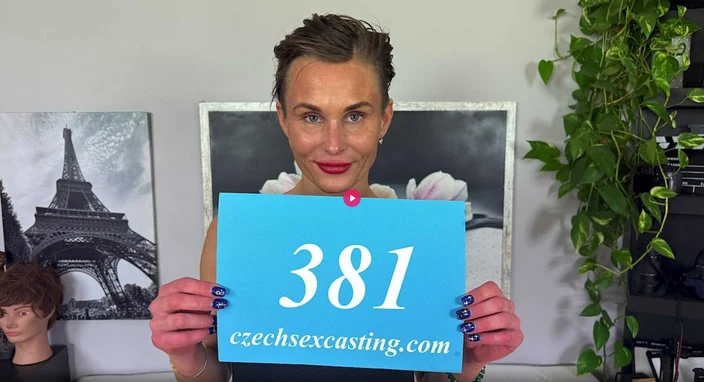 Czechsexcasting - Laura Crystal - Another pornstar is back in business