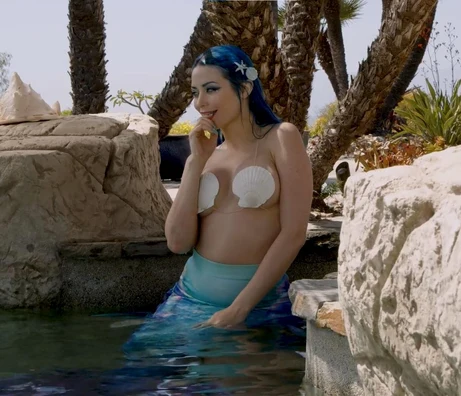 Jewelz Blu ( Deep Into Blu Part 3 Jewelz Blus 1st DP and DV)