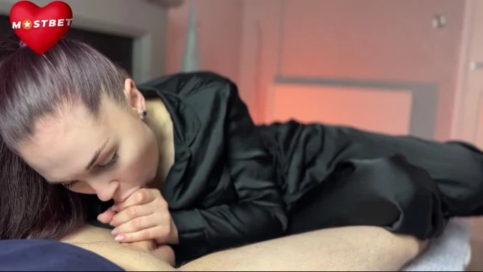 I decided to test my mouth on lovers cock