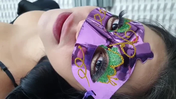 Innocent Girl Eating A Huge BBW Ass (Hanna BBW, Izabela Marques, 2020)