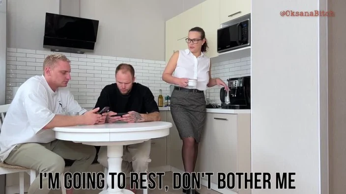 Bro I want to fuck your hot stepmom in the ass too Anal surprise for the hot Stepmom