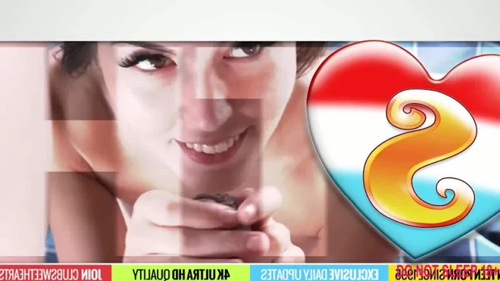 russkaya-i-ukrainka-moyutsya-i-dryuchat-drug-drujku-vibratorami_720p