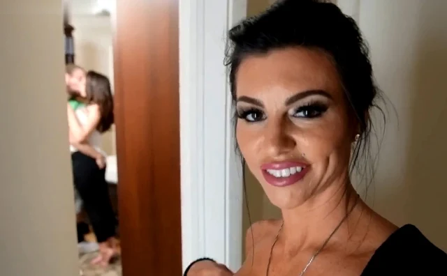 ПОРНО МИЛФА ИДЁТ К МОЛОДЫМ porn sex milf жмж Melissa Lynn 38 - Ashly Anderson 21