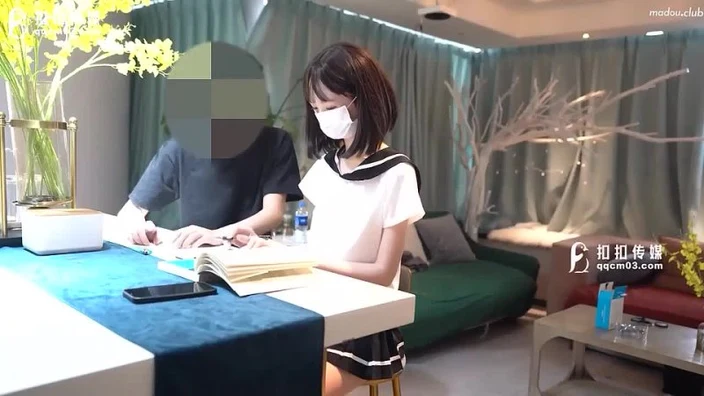 QQOG026 Sophomore Schoolgirl Seduces Tutor?Ran Ran