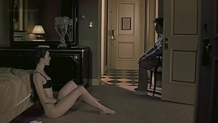 Molly Parker Nude - The Center of the World (2001) HD 720p Watch Online