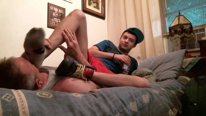 SKATER DOMINATES gay feet domination