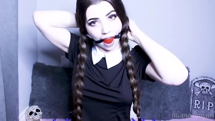 lilcanadiangirl - Wednesday