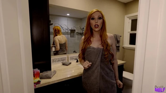 [BrattyMILF] Lauren Phillips Moms Ginger Patch XXX 1080p