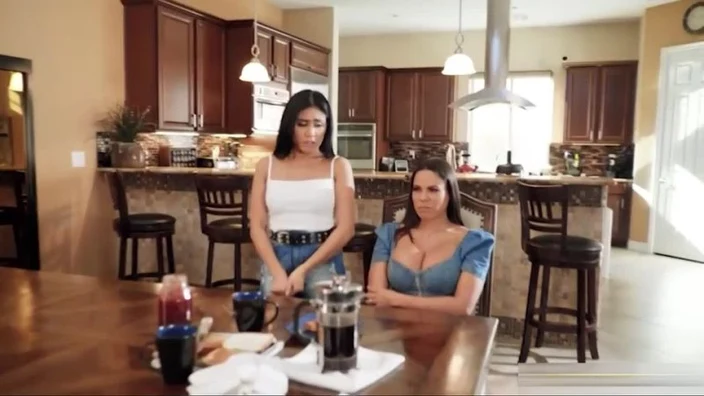 Hot Lesbians-6
