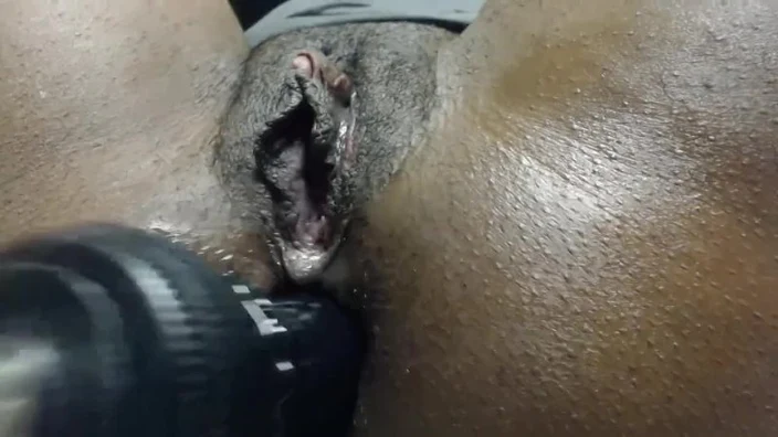 Passeio De Vibrador Branco e Fodendo Minha Bunda com Máquina De Foder - Pornhub.com