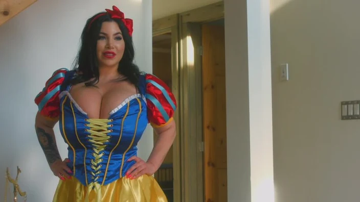 Korina Kova