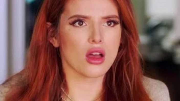 Bella Thorne - Famous in Love