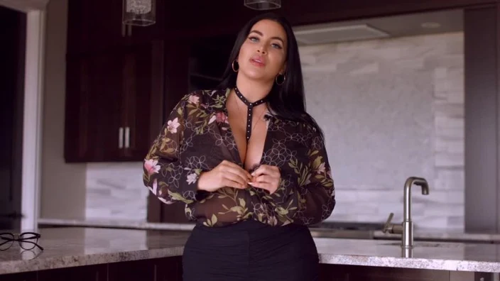 Korina Kova
