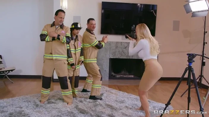 [BRAZZERS] Brandi Love, Ricky Spanish- Red-Hot Calendar Shot( blowjob, doggy, cowgirl, минет, big tits)