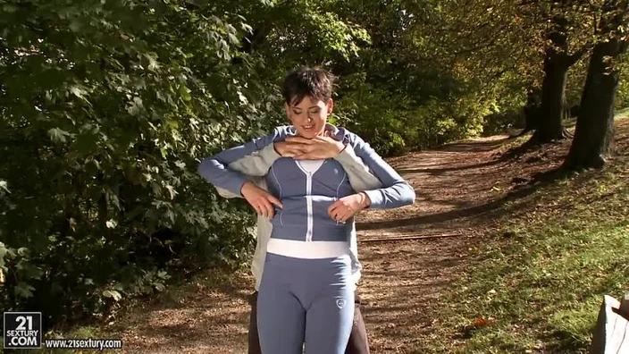 21Sextury - Coco De Mal - Jogging For Pleasure