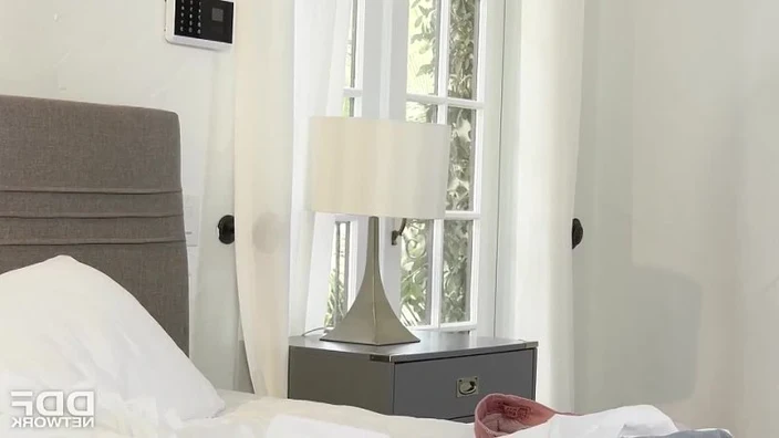 Aidra Fox HD