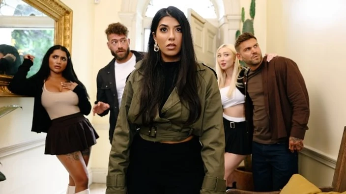 [DigitalPlayground] Yasmina Khan, Frances Bentley - Ghosted Episode 1