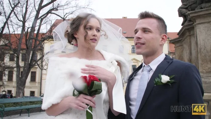 Hunt4k - E17 - Stacy Cruz - The right of the wedding night was mine