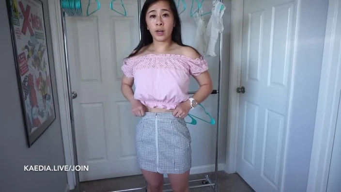 trying on clothes while acknowledging you masturbating (attempt)