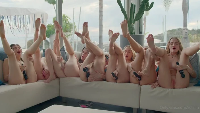 OnlyFans SybilRAW Sybil, Sonya Blaze, Ellie Luna, Reislin, Kelly Collins, Freya Mayer & Alissa Foxy - SugarDoll House Dildo, Gir