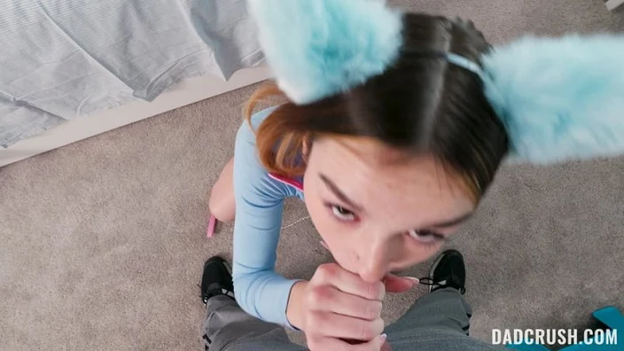 DadCrush.25.01.25.Della.Cate.XXX.1080p [SmallTits, HugeButt, Hardcore, Deep, CumShot, StepDaughter, Blowjob]